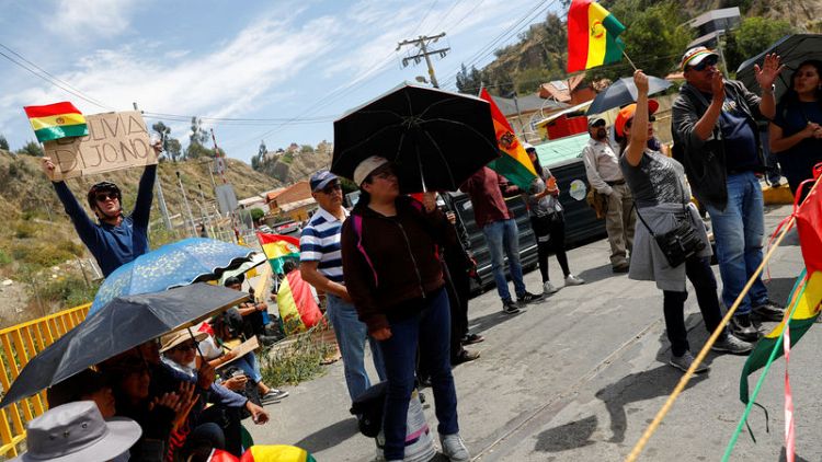 La Paz strikes in protest of Bolivia election results