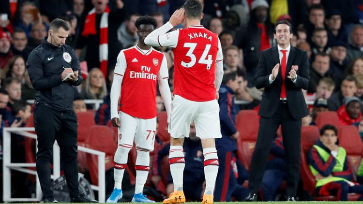 Emery tells Xhaka to apologise after clash with Arsenal fans