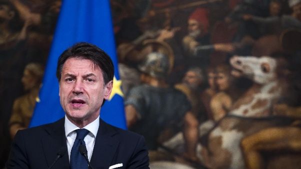 Conte, meno tasse e più soldi a famiglie Conte, meno tasse e più soldi a famiglie