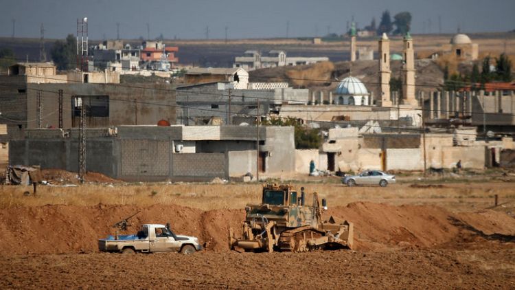 Syrian army, Turkish force clash near border - state media