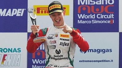 Schumi Jr: "Vettel è come un padre" Schumi Jr: "Vettel è come un padre"