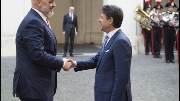 Conte,siamo per ingresso Albania in Ue Conte,siamo per ingresso Albania in Ue