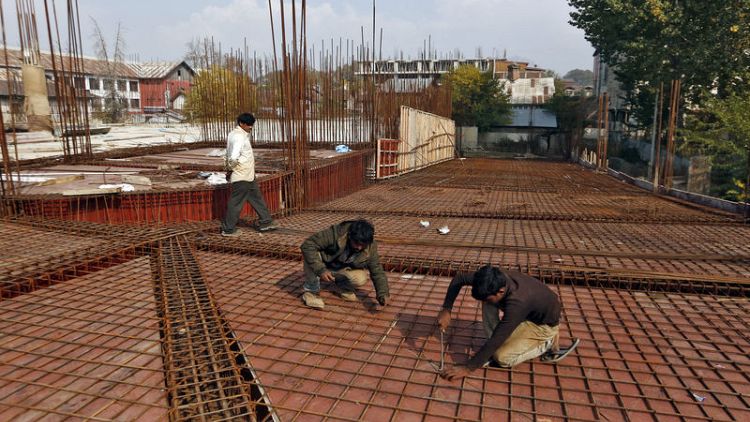 Indian Kashmir losing migrant workers as militants find new target