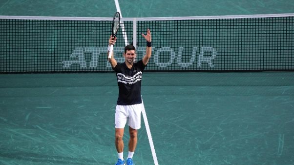 Tennis: Bercy, Djokovic in semifinale Tennis: Bercy, Djokovic in semifinale