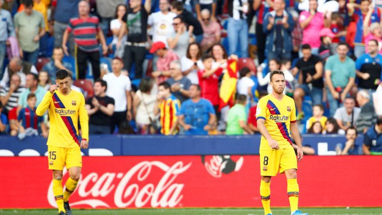 Barca lose at Levante following second-half collapse