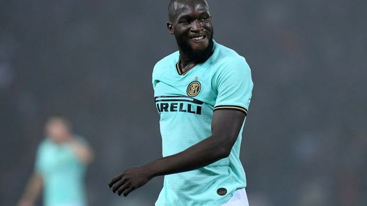 Lukaku scores two late goals as Inter win at angry Bologna