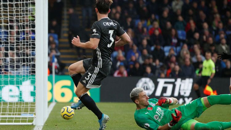 Leicester back in third after 2-0 win at Palace