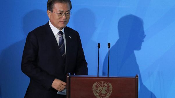Moon, Abe back dialogue to resolve South Korea-Japan dispute - South Korea Moon, Abe back dialogue to resolve South Korea-Japan dispute - South Korea