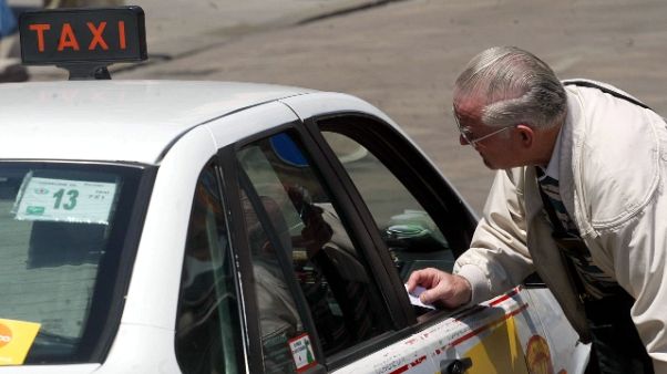 Milano,guardie mediche in visita in taxi Milano,guardie mediche in visita in taxi