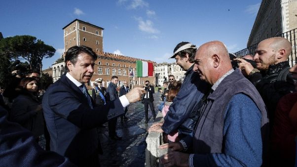 Conte,crisi occupazione emergenza Paese Conte,crisi occupazione emergenza Paese