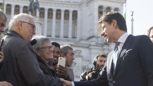 Conte, questa non è manovra di tasse Conte, questa non è manovra di tasse