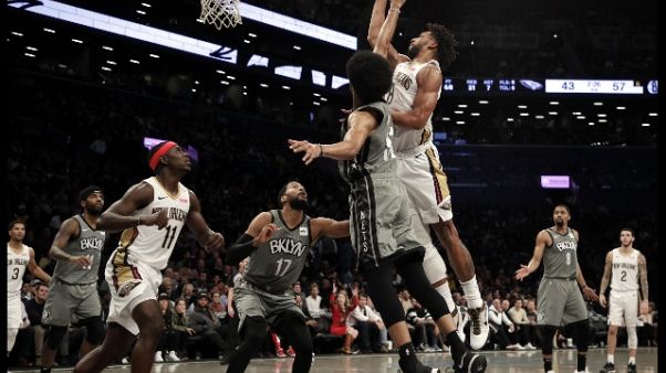 Nba, Harden show e Houston vola Nba, Harden show e Houston vola
