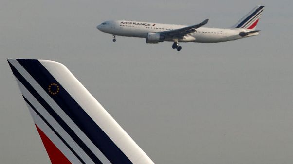 Air France-KLM plans sales and efficiency drive to lift profit Air France-KLM plans sales and efficiency drive to lift profit