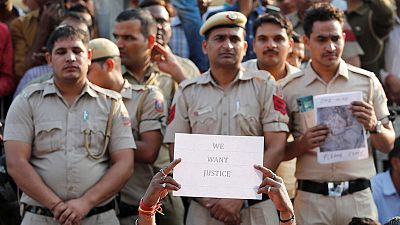 Delhi police protest after brawl with lawyers over parking lot row Delhi police protest after brawl with lawyers over parking lot row