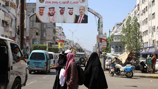 Yemen government, separatists sign Saudi-brokered deal to end power struggle in south Yemen government, separatists sign Saudi-brokered deal to end power struggle in south