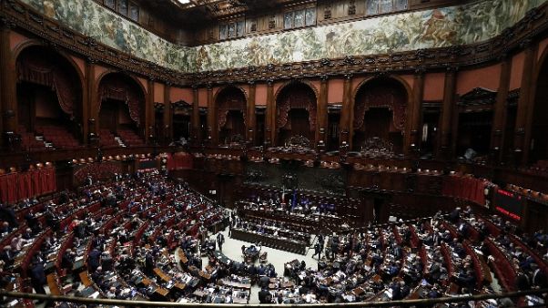 Dl Fisco: Camera boccia pregiudiziali Dl Fisco: Camera boccia pregiudiziali