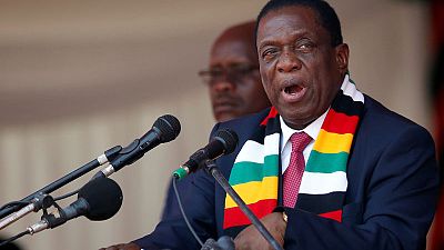 Zimbabwe public workers to press ahead with pay protest Zimbabwe public workers to press ahead with pay protest