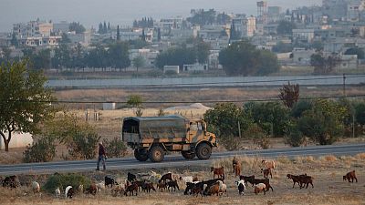 Crowd pelts with stones Turkish-Russian patrol in Syria - local media Crowd pelts with stones Turkish-Russian patrol in Syria - local media