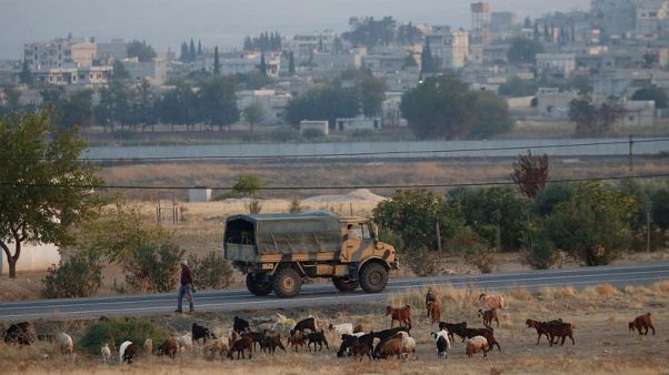 Crowd pelts with stones Turkish-Russian patrol in Syria - local media Crowd pelts with stones Turkish-Russian patrol in Syria - local media