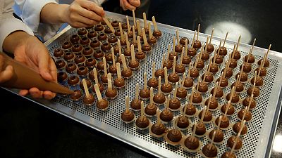 Barry Callebaut sticks to sales growth target despite weak quarter Barry Callebaut sticks to sales growth target despite weak quarter