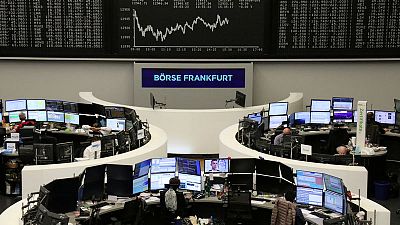 European shares inch higher as financials rise