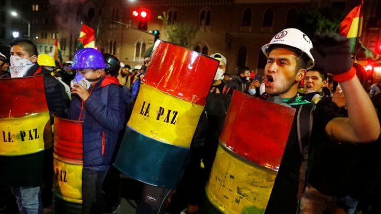 Bolivian protest leader arrives in La Paz to pressure Morales