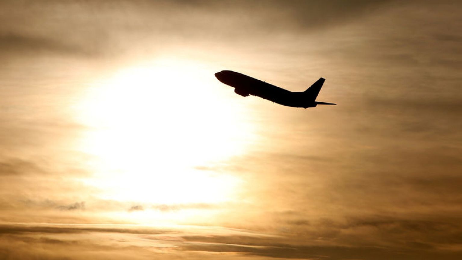 Nine EU countries call for European aviation tax to curb emissions