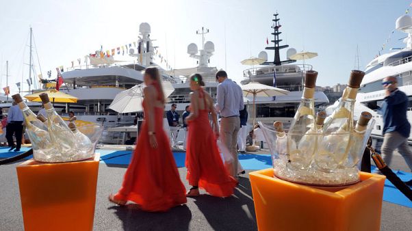 Billionaires' wealth falls for the first time in a decade Billionaires' wealth falls for the first time in a decade