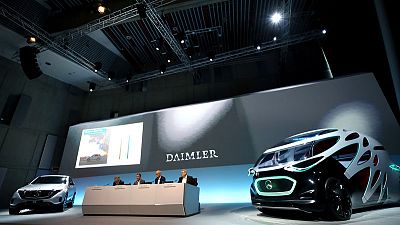 Daimler to cut 1,100 managing positions worldwide - Sueddeutsche Zeitung