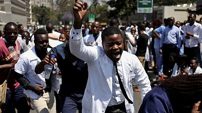 Zimbabwe fires 211 striking doctors as economy worsens Zimbabwe fires 211 striking doctors as economy worsens