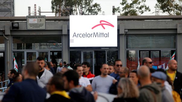 Italian prime minister faces protester wrath at contested steel plant Italian prime minister faces protester wrath at contested steel plant
