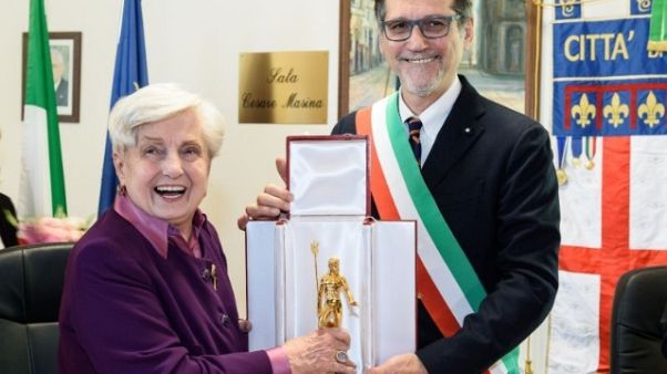 Nettuno d'oro ad Adriana Lodi Nettuno d'oro ad Adriana Lodi