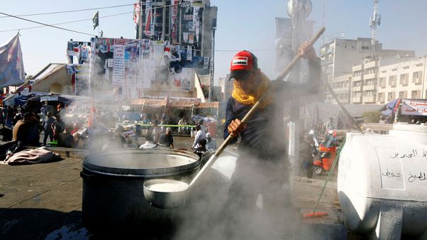 Iraqi forces push protesters back to main square, kill five Iraqi forces push protesters back to main square, kill five