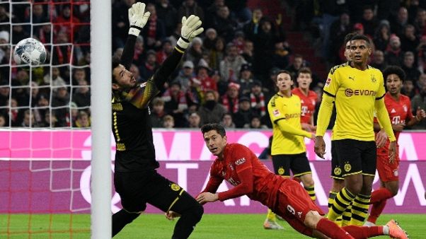 Bayern travolgente, 4-0 al Dortmund Bayern travolgente, 4-0 al Dortmund