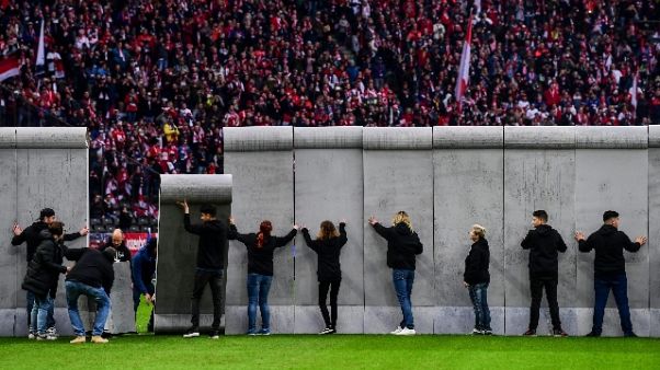 Hertha-Lipsia: 'abbattuto' muro in campo Hertha-Lipsia: 'abbattuto' muro in campo