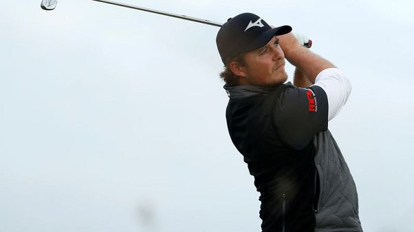 Pepperell makes watery exit after Tin Cup moment Pepperell makes watery exit after Tin Cup moment