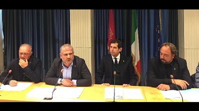 Salvini, sosterremo decreti salva-posti Salvini, sosterremo decreti salva-posti