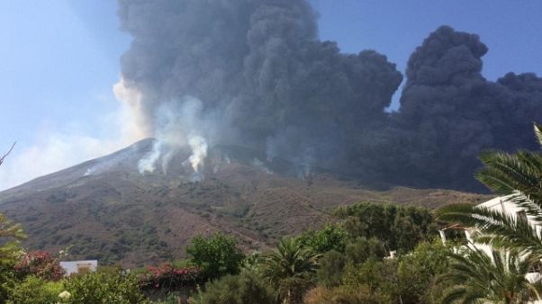 Allerta gialla per vulcano Stromboli Allerta gialla per vulcano Stromboli