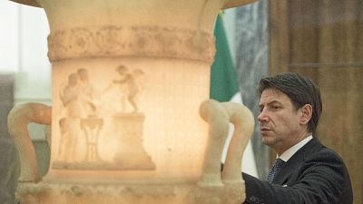 Conte convoca vertice maggioranza il 14