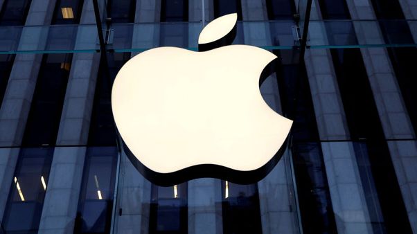 Apple refreshes MacBook Pro laptop with 16-inch screen Apple refreshes MacBook Pro laptop with 16-inch screen