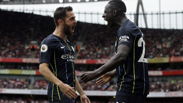 Tweet razzista, 1 turno a Bernardo Silva Tweet razzista, 1 turno a Bernardo Silva