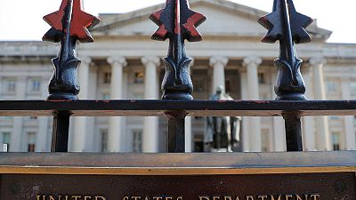 U.S. government posts $134 billion deficit in October U.S. government posts $134 billion deficit in October