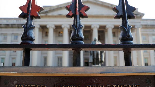 U.S. government posts $134 billion deficit in October U.S. government posts $134 billion deficit in October