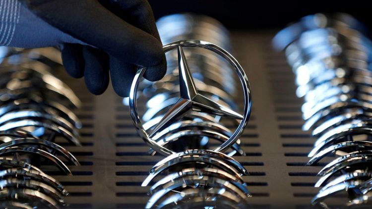 Mercedes-Benz Cars to slash €1 billion in costs by 2022