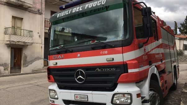 Sgomberate 22 famiglie a Pozzuoli Sgomberate 22 famiglie a Pozzuoli