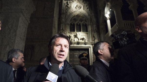 Conte, polemiche non mi distraggono Conte, polemiche non mi distraggono