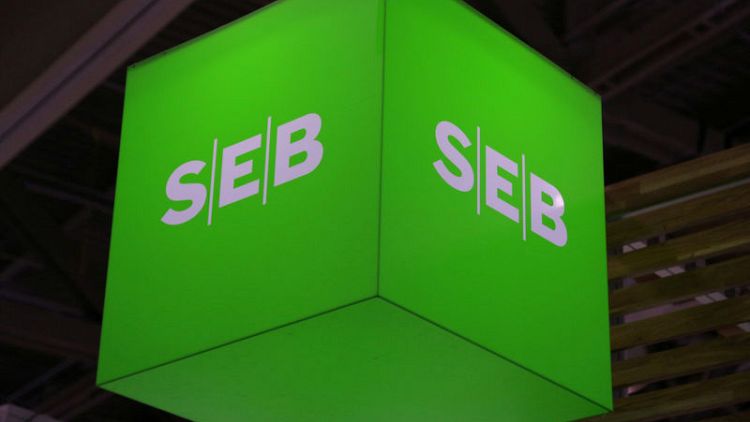 SEB shares plunge 14% ahead of TV programme on money laundering