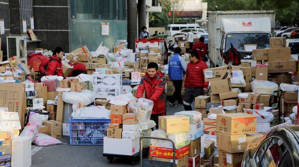 China's JD.com beats quarterly revenue estimates, shares rise China's JD.com beats quarterly revenue estimates, shares rise