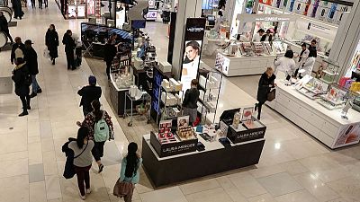 U.S. retail sales rebound, but big-ticket purchases drop