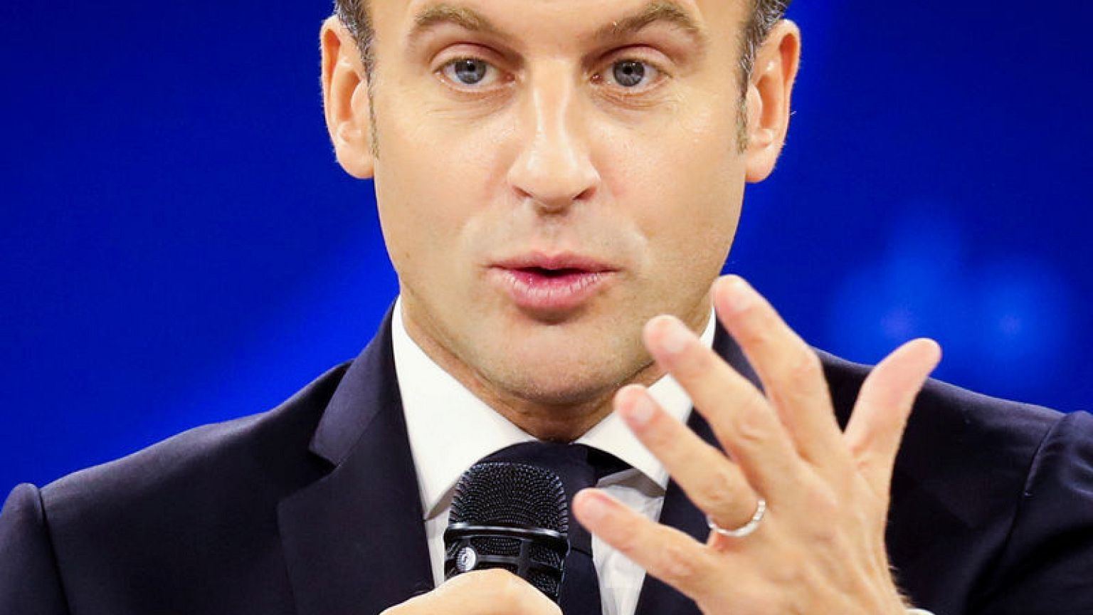 Kiev says Macron promised Zelenskiy support ahead of east Ukraine summit